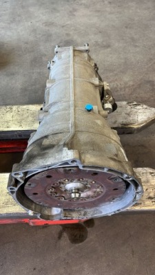 Bmw f10 f11 7636110 коробка передач комплектна фото №1