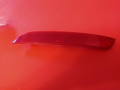 Правий відбивач бампера задня bmw 7 f01 f02 f04 08-15 фото №1