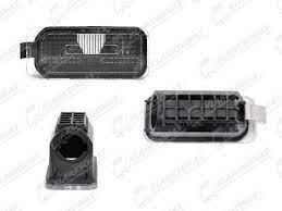 Nowa лампа накладка кришки задній jaguar xf 2009-15 фото №1