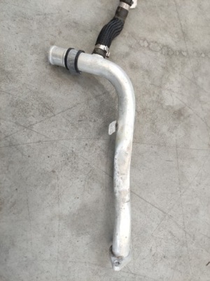 Jeep cherokee kl usa шланг жидкость охлаждающей фото №1