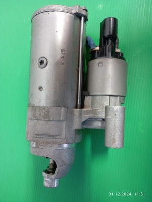 Стартер audi a4 a5 q5 a7 a8 q8 057911022 фото №1