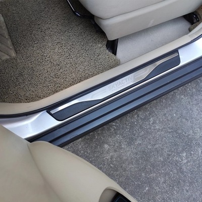 FOR MAZDA 3 CAR ACCESSORIES DOOR SILL PROTECTOR SCUFF PLATE PEDAL ST~53394