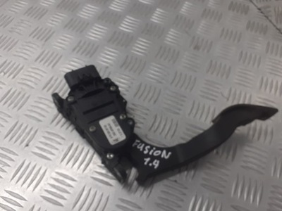 Потенціометр газу ford fusion 1.4 2s61-9f836-aa фото №1