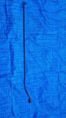 Опора капота volkswagen tiguan 1 2007-2016 год 5n0823363a фото №1