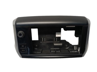 Рамка панель радіо навігації 9672846077 peugeot 2008 i фото №1