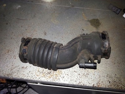 Renault modus clio - воздухозаборник воздуха 8200424266 фото №1