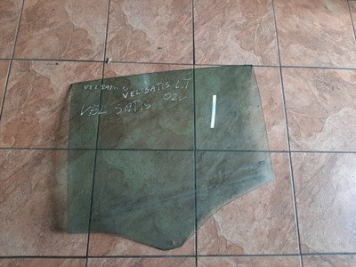 Скло велика бічна ліва задня vel satis 02' фото №1