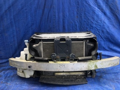 Pas передній радіатор mercedes w251 3.0 3.2 cdi фото №1