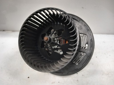 Вентилятор обдув bmw e81 фото №1