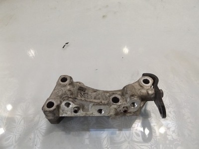 C3 picasso 1,6ehdi кронштейн двигателя фото №1