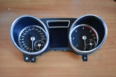 Idealny счетчик приборы mercedes w166 1 9 фото №1