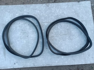 Volvo c30 прокладка навколо двері права ліва фото №1