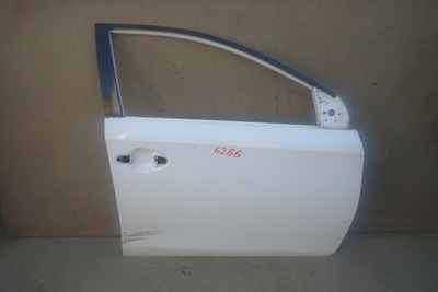 Двері праве передні перед toyota auris 2 ii 12- фото №1