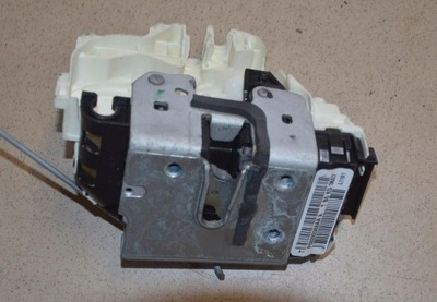 Замок задний крышки wrangler jl 2018+ фото №1