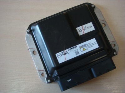 Mazda 3 bl 09-13 бортовий комп'ютер блок керування r2ak18881j фото №1
