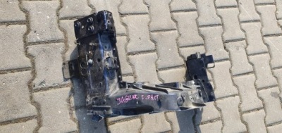 Jaguar f-pace лонжерон передня права фото №1