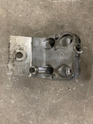 Alfa romeo giulia qv 2.9 кронштейн двигуна фото №1