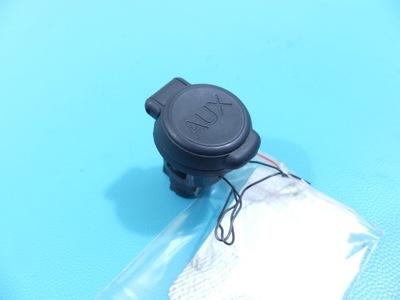 Разъём usb peugeot 301 9664795277 фото №1