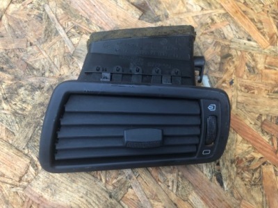 Решётка правая обдув citroen c8 2002-2008 фото №1