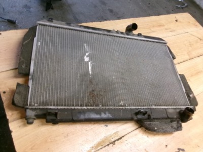 Mazda rx8 радіатор wody 1.3 фото №1