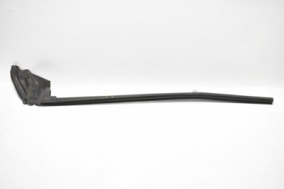 Прокладка двері правий перед 7279736 bmw f32 f33 фото №1