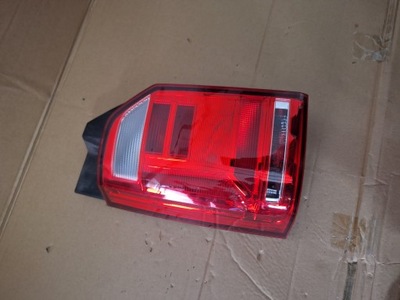 Лампа задня vw transporter t6 7e0945095k фото №1