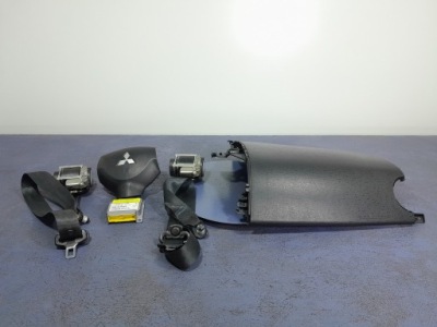 Colt mk6 z30 lift подушка безопасности подушки безопасности панели консоли ремни eu 8002a579zz фото №1