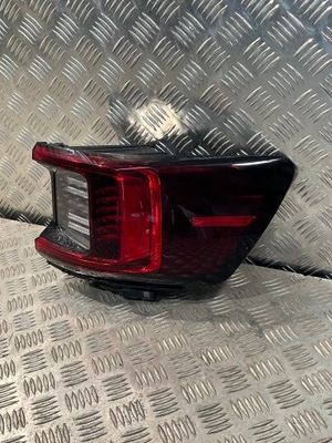 Polestar 2 ii 20- лампа права задня задня led фото №1