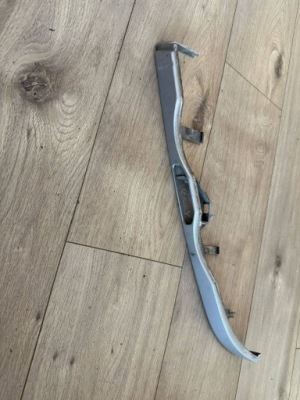 Bmw 3 e46 молдинг pod фара лівий перед передня 8227643 фото №1