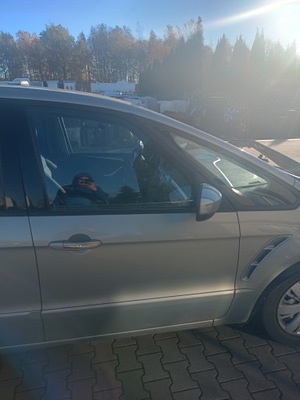 Скло перед праве d8 ford s-max 06-2010 фото №1