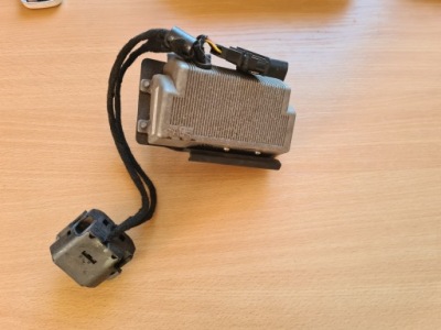 Преобразователь напряжения vw touareg 7l6907155b фото №1