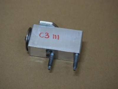 Клапан розширювальний кондиціонера citroen c3 iii фото №1