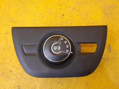 Proace ii панель переключатель защита 98093147zd фото №1