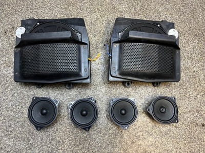 BMW E83 X3 KOMPLEKTAS GARSIAKALBIŲ GARSIAKALBIAI SUBWOOFER KOMPLEKTAS 