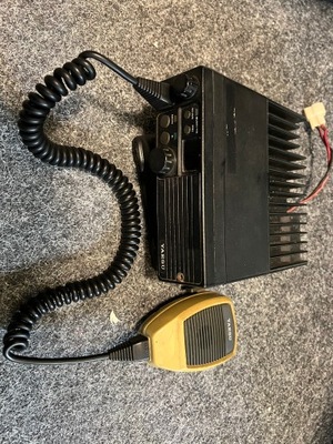 RADIOTELEFON YAESU FTL1011 12KAN 36-50 MHz