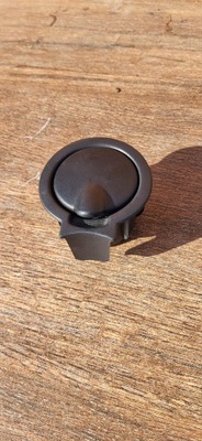 Jeep cherokee liberty kj 01-07r пепельница фото №1