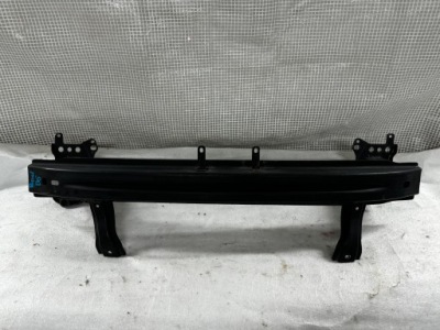 Audi q2 балка бампера усилитель перед фото №1