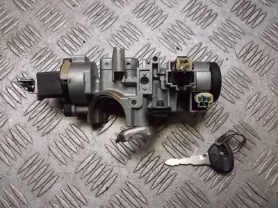 Замок запалювання mazda premacy 1.9 фото №1