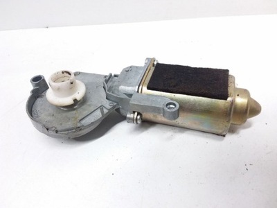 1999 mazda 626 моторчик люк фото №1