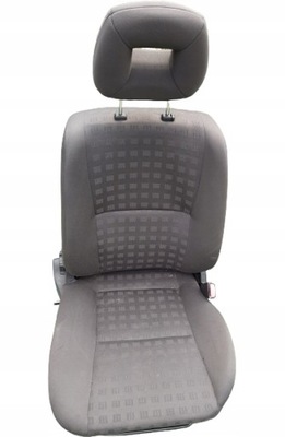 Сиденье правый перед mitsubishi carisma фото №1