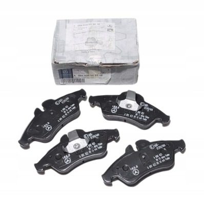 Гальмівні колодки гальмівні перед mercedes sprinter 901 904 vito w638 фото №1