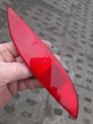 Renault megane iii kombi відбивач правий задня фото №1