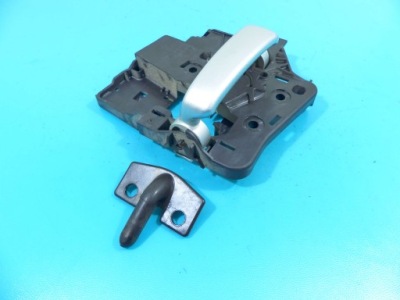 Ручка внутрішня задня права berlingo ii 9682100677 фото №1