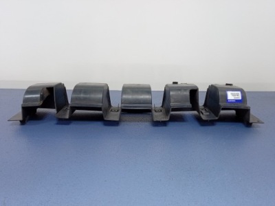 Volvo c70 ii направляющая бампера задняя 09466909 фото №1