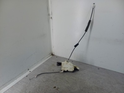 Замок двері лівий перед peugeot 308 i 567148 фото №1