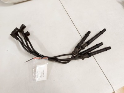 Renault clio iv 1.2 b кабель зажигание h8200719995 фото №1