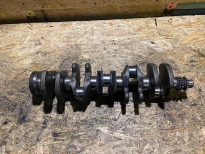 Wał коленчатый mercedes e w211 2.7 cdi фото №1