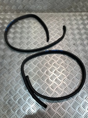 Прокладка двері перед ліва права suzuki ignis iii 16- фото №1