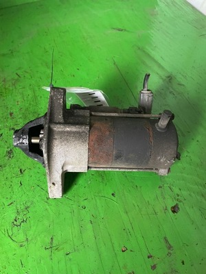 Стартер toyota yaris i фото №1