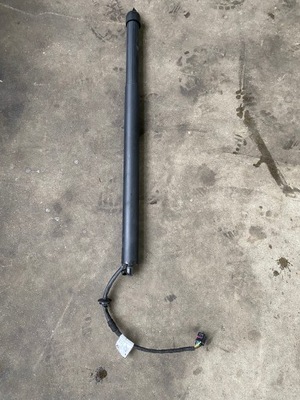 Range rover velar привод крышки багажника фото №1